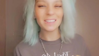 Smoke dancing pissing drinking piss 😍🤤