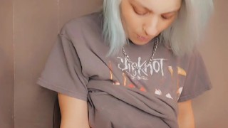 Smoke dancing pissing drinking piss 😍🤤