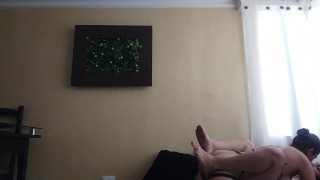 I penetrate my girlfriend's pussy and she has an orgasm