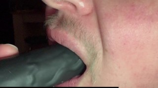 Sucking (4+ min)