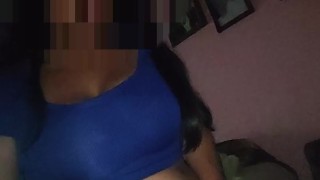 LA ESPOSA DE MI PAPÁ ME LA CHUPA Y SE LA METE CUANDO MI PAPÁ NO ESTÁ