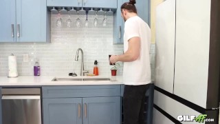 I fucked The Horny GILF Neighbor - GILFAF KAT LICIOUS