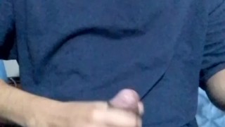 MI CHICO NO AGUANTA LAS GANAS DE CORRERSE MUY DELICIOSO