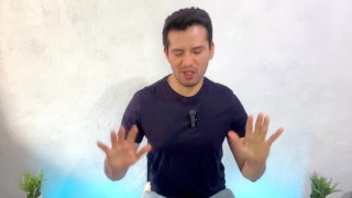 Mi novio salio a la calle y me penetro a pelo con sus 20cm el esposo chacal de mi cuñada! Relato sex