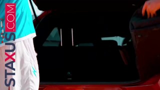 🔥 STAXUS :: MY FRIEND CAN'T RESIST AFTER TRAINING. HOW HOT IT MAKES ME !