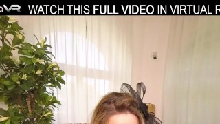 Solo sweety blonde babe Nikky Dream on the sofa rub her clit,she wants to cum in VR.