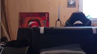 Hetero Joshua Guthmann will dass jeder ihn nackt sehen kann