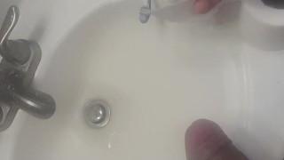 Tenía una ganas de meterse lo a alguien....