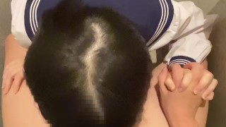こっそりトイレで生セックス | 素人 個撮
