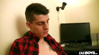 Huge white twink dick jerking off