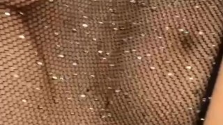 Esposa atada en sesión BSDM