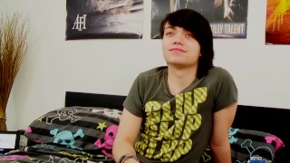 Attractive Domino Harvey Teases Us With His Solo Wanking