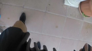 Today it's time to crush my slave so much, a fruit..