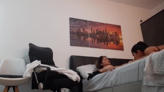 I fuck my girlfriend's pussy on all fours with a harness and we make delicious moans