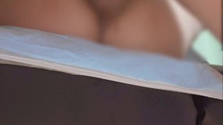 生理中の彼女に生中出し