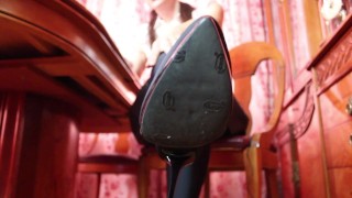 Shoe slave job interview