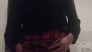 Kilt jerk off action in friend's bathroom
