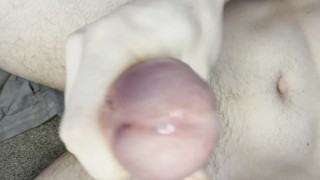 HOT GUY WAKES UP AND CUMS FOR YOU