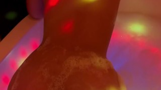 Big Ass On A Jacuzzi