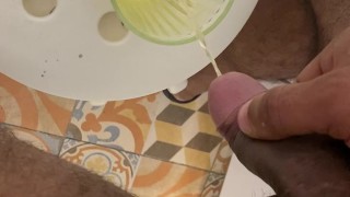 SUBMISSIVE TRANS DRINKING MY PISS