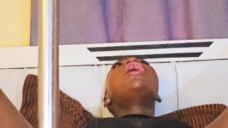 Squirt explosion: dildo machine made ebony babe Squirt so hard after afternoon