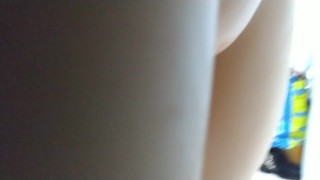 mi hijastro me despieta con una buena mamada para que me la follara