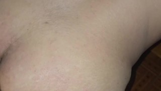 A mi suegra le encanta el anal tiene un culo hermoso pero esposo la tiene descuidada