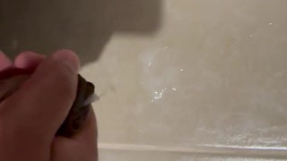 Jugando con mi polla parte 2