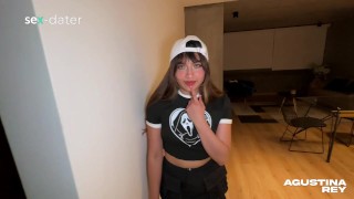 Tuve una cita con la culona timida que conoci en SEX DATER y follamos hasta que me corri en su boca