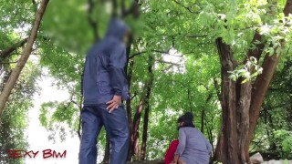 I fucked the neighbour's Bhabhi on the pretext of taking her to the park