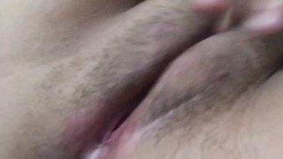 yummy fingering pussy