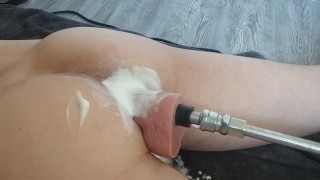 Quick butt drilling by the ladies in chat before bed