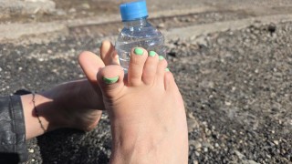 I would like semen from your big cock on my feet