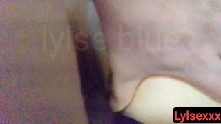 Por fin me cogí a mi vecina.