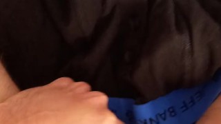 Super-intense vibrating cock wank with big mushroom cock