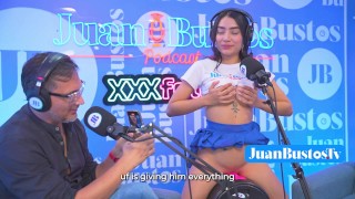 Pequeña colombiana morbosa Mayraoficial se corre en la maquina Sybian - SQUIRT Juan Bustos Podcast