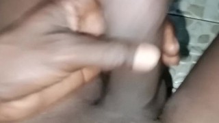 Teen moaning and cuming big load
