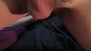 Masturbe (95) with one testicle