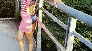 SOLO FEMALE PUBLIC PARK OUTSIDE