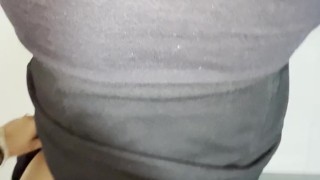 Me follo a mi COMADRE infiel en SECRETO mientras mi compa se está bañando ok