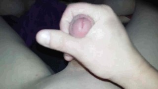 Masturbe (228) with one testicle