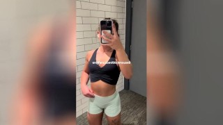 18yo TikTok Cunt’s Pussy Explodes Juice In Workout Oops!
