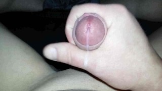 Masturbe (266) with one testicle