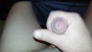 Masturbe (267) with one testicle