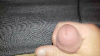 Masturbe (272) with one testicle