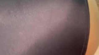 minha namorada magrinha com aparelho antes de ir para piscina