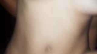 Mi Suegra Me Ayuda A Exprimir Mi Polla Mientra Su Hija No Esta