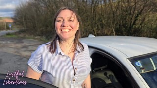 Hairy Mature MILF repaid my kindness by swallowing my cum