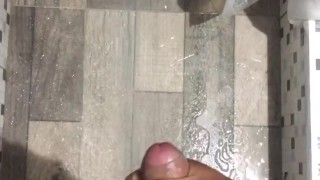 argentinian teen masturbate on the shower