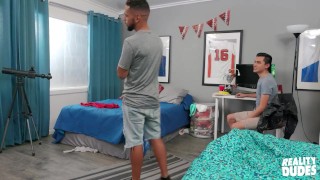 REALITY DUDES - Chris Manning Takes It Upon Himself To Make Ricky Daniels's Cock Hard